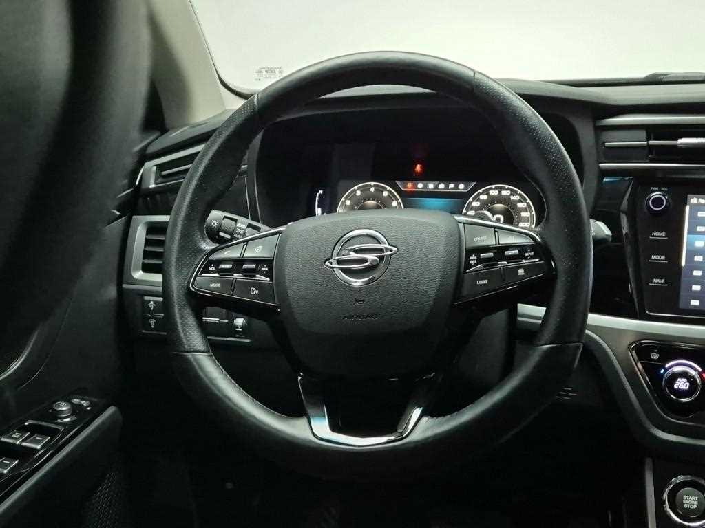 Ssangyong Korando - Vista 9