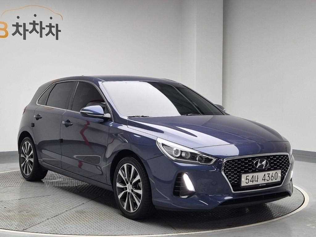 HYUNDAI i30 - Vista 4