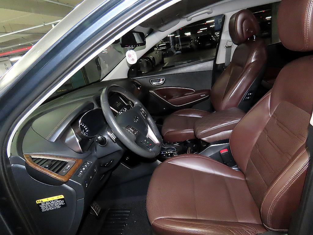 HYUNDAI Maxcruz - Vista 6