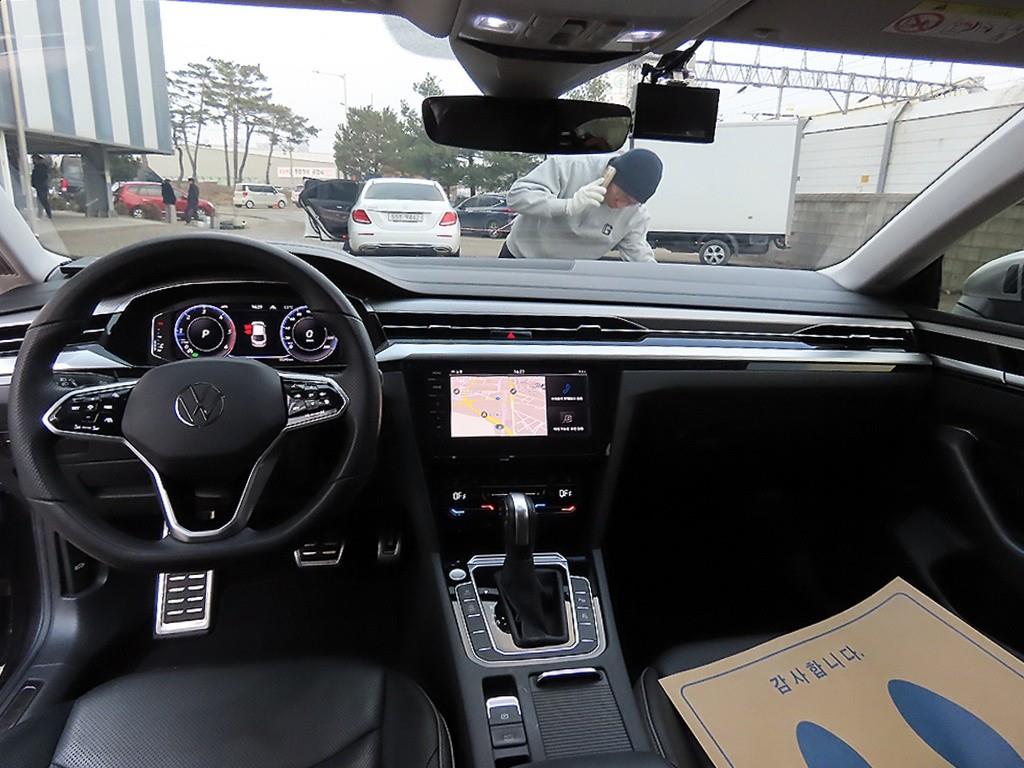 Volkswagen Arteon - Vista 6