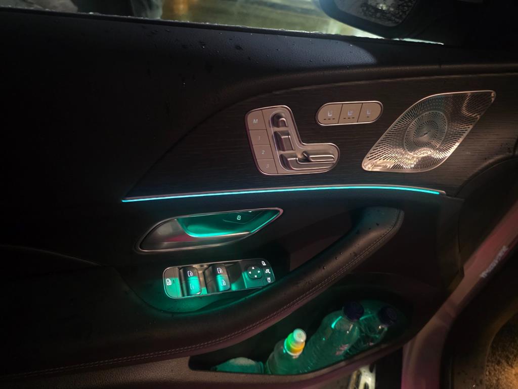 Mercedes Benz GLE Class - Vista 9