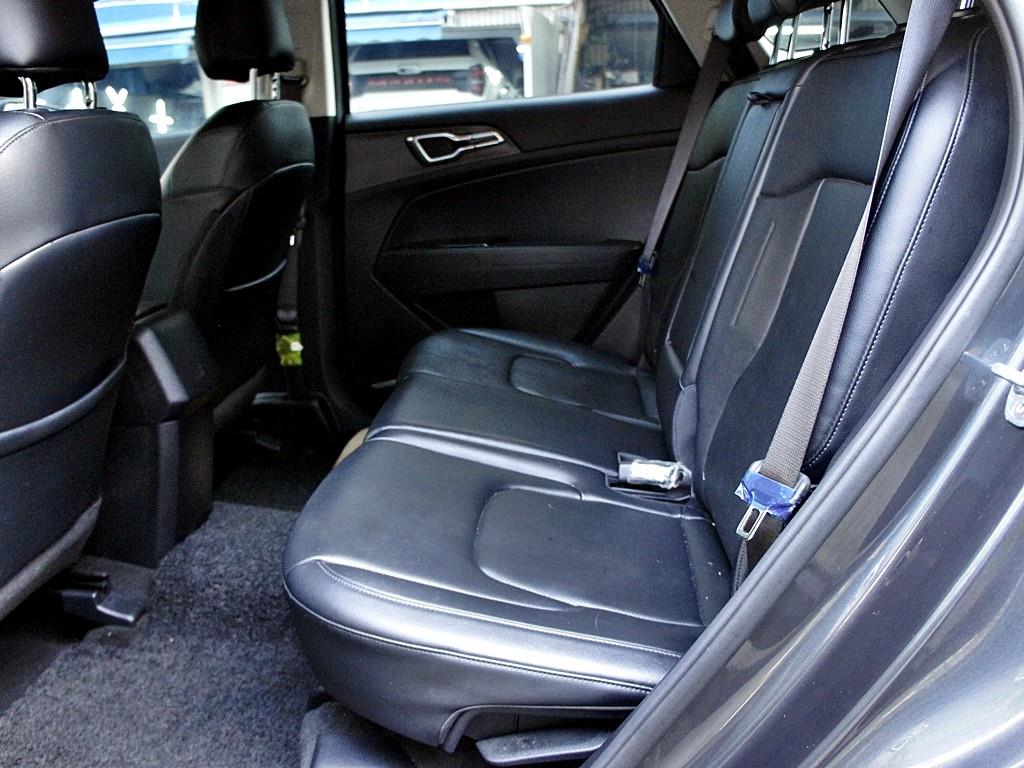 KIA Sportage - Vista 11