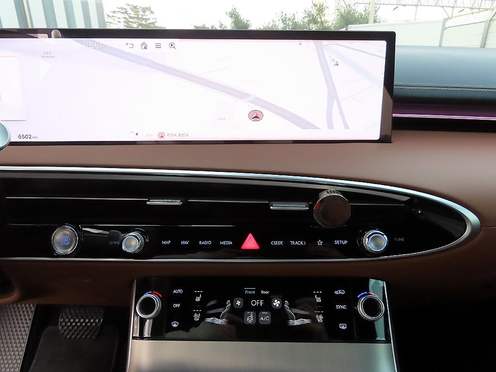 Genesis GV70 2025 Blanco - Importación desde Corea - HF Imports Iquique - Foto 13