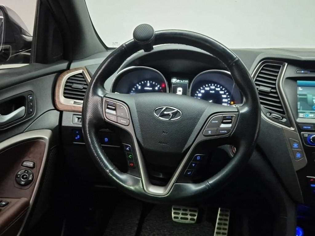 HYUNDAI Santa Fe - Vista 9
