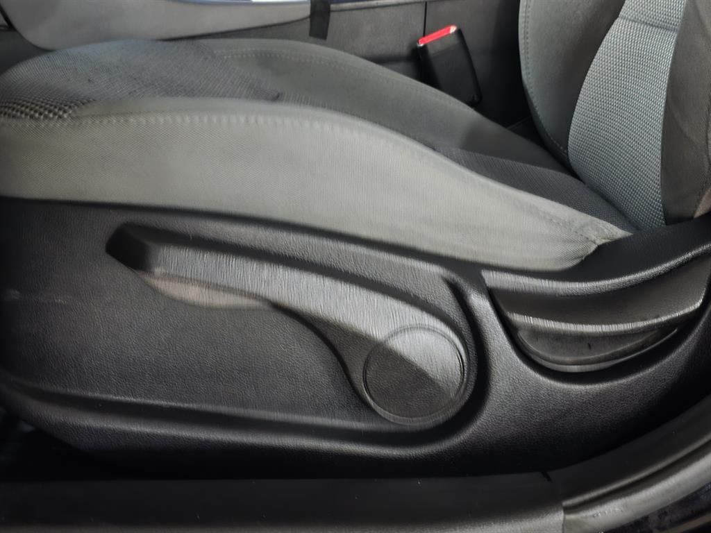 HYUNDAI Sonata - Vista 8