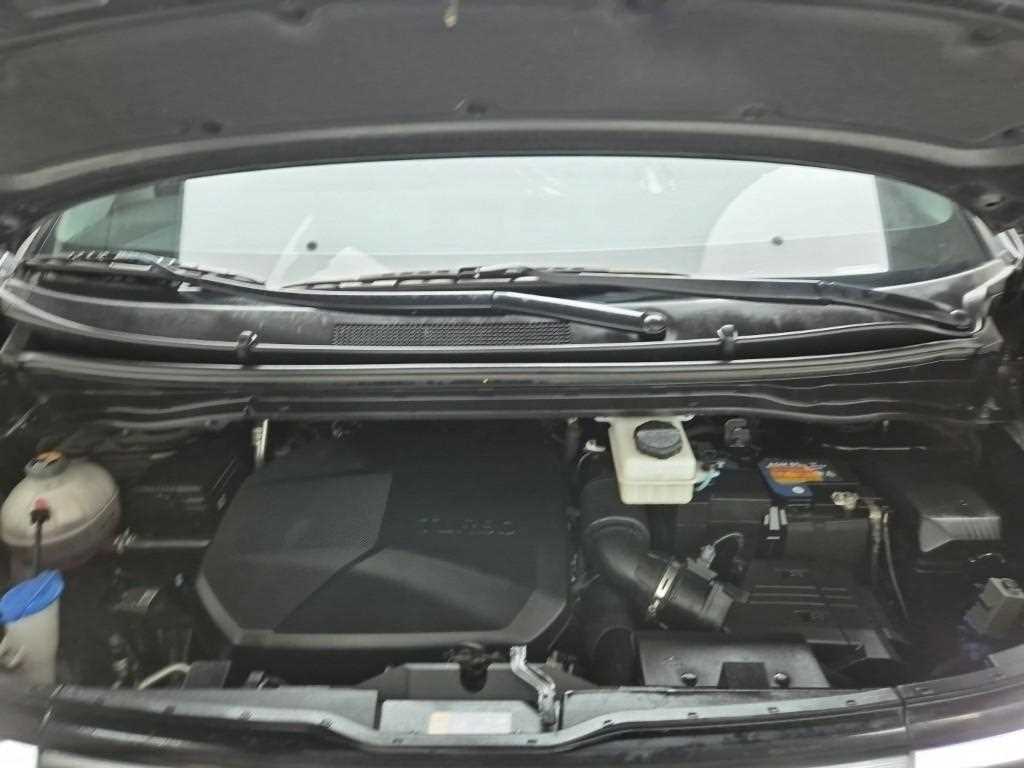 HYUNDAI Staria - Vista 5