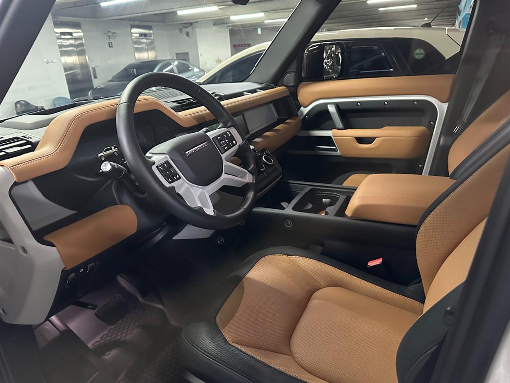 Land Rover Defender - Vista 7