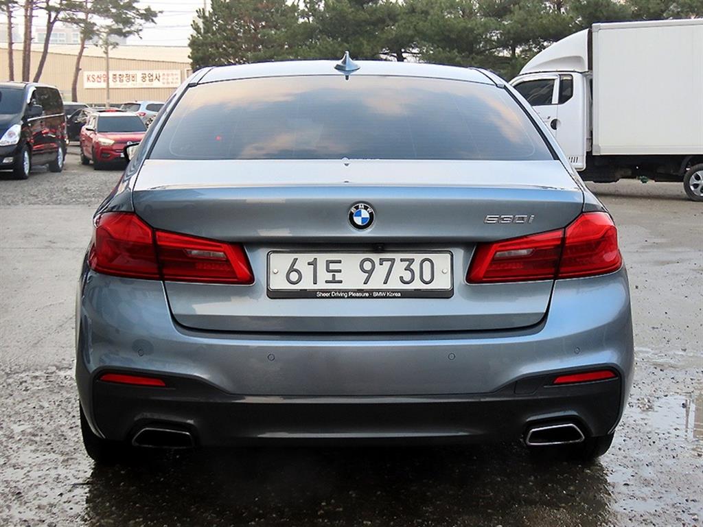 BMW 5 Series - Vista 4