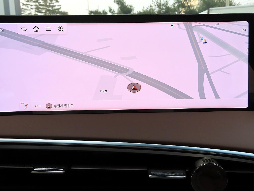 Genesis GV70 2025 Blanco - Importación desde Corea - HF Imports Iquique - Foto 14