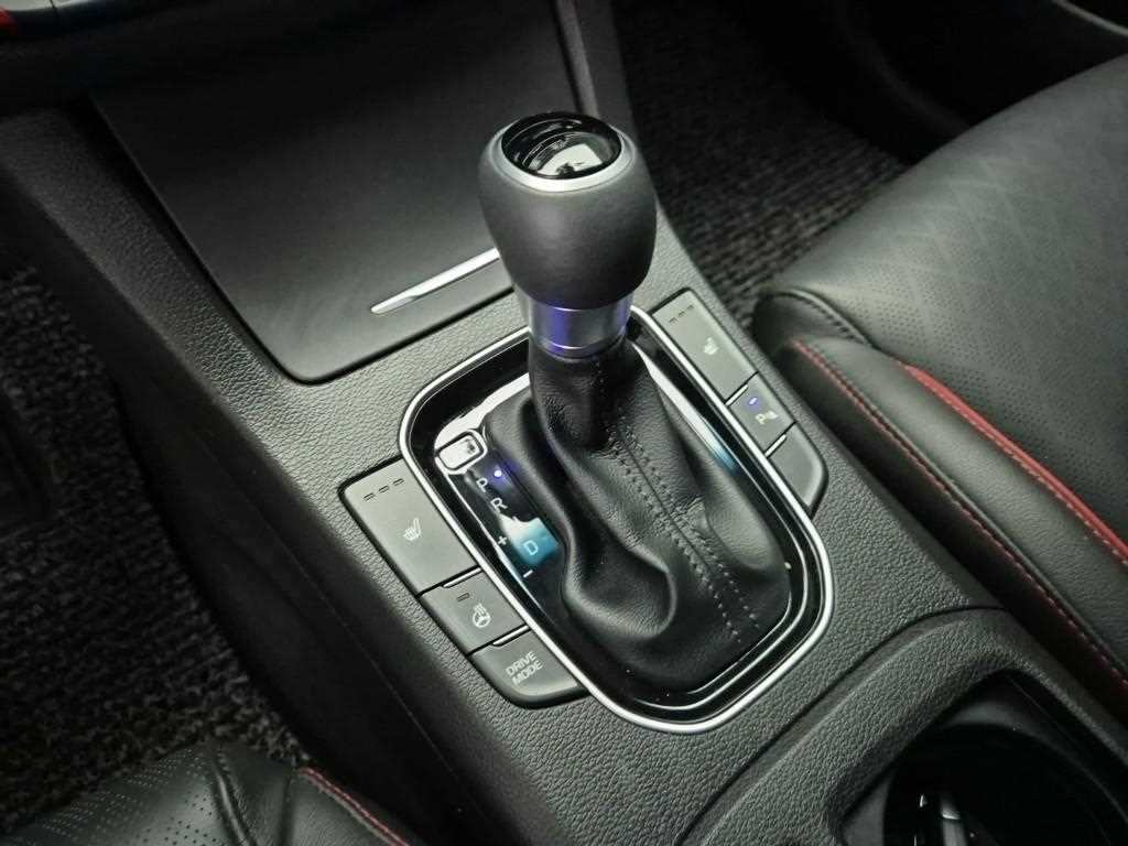 HYUNDAI i30 - Vista 8