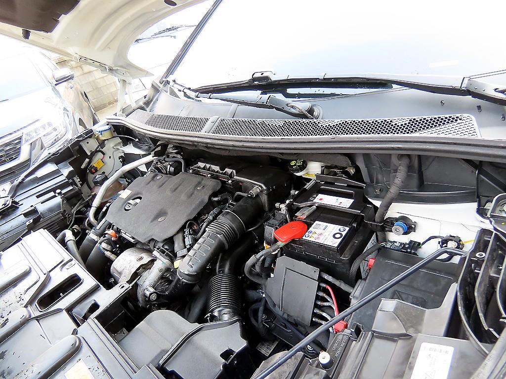 Peugeot 3008 2022 Blanco - Importación desde Corea - HF Imports Iquique - Foto 19