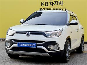 Ssangyong Tivoli - Vista 4