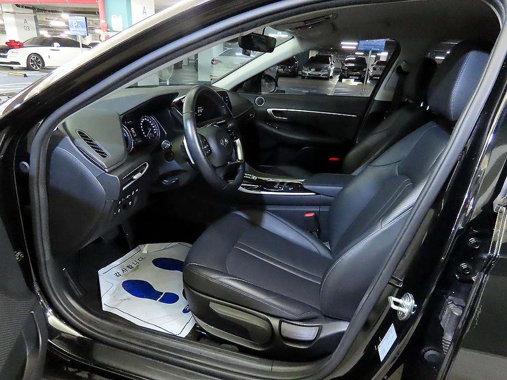 HYUNDAI Sonata - Vista 6