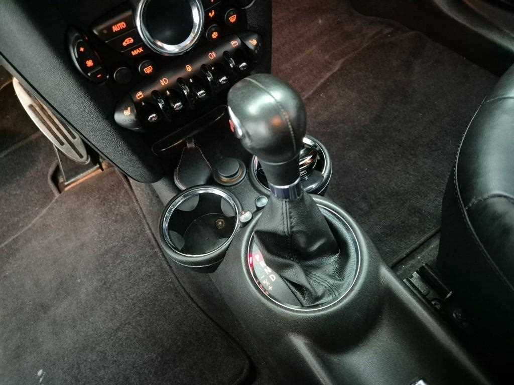 Mini Clubman - Vista 8