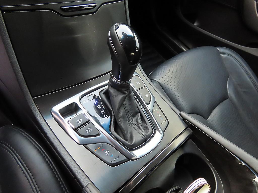 HYUNDAI Grandeur - Vista 10