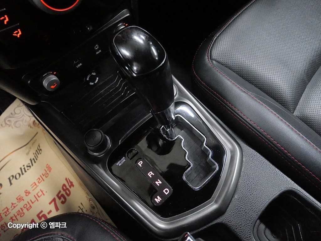 Ssangyong Tivoli 2016 Café - Importación desde Corea - HF Imports Iquique - Foto 15