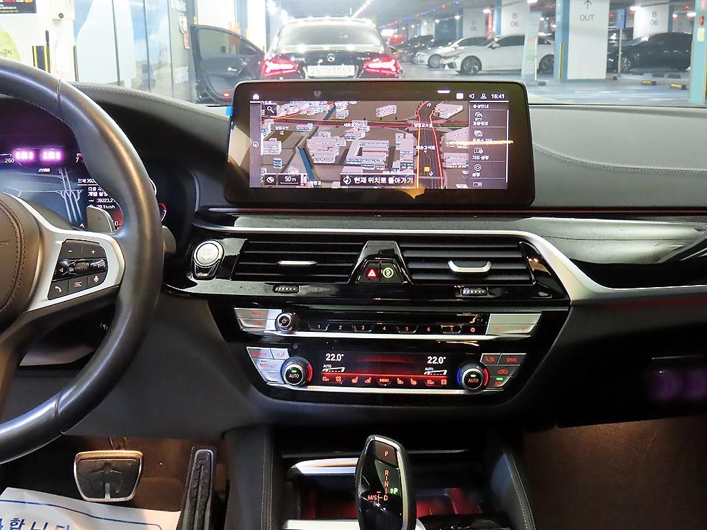 BMW 5 Series - Vista 11