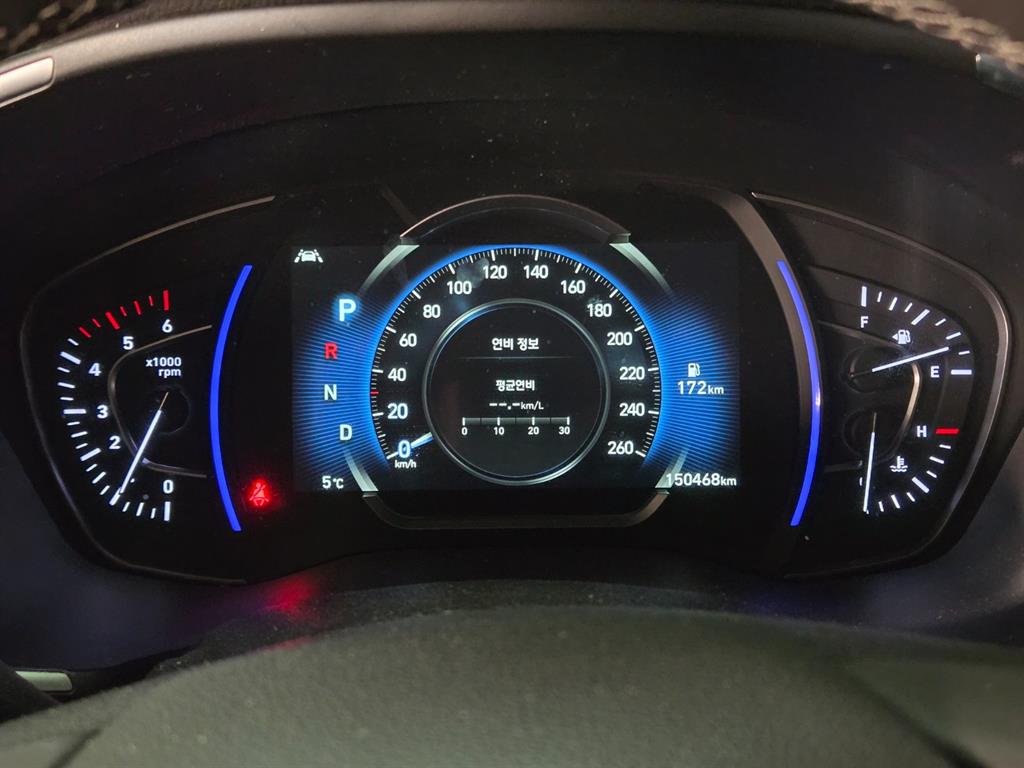 HYUNDAI Santa Fe - Vista 10