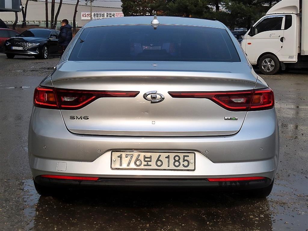 SAMSUNG SM6 - Vista 4