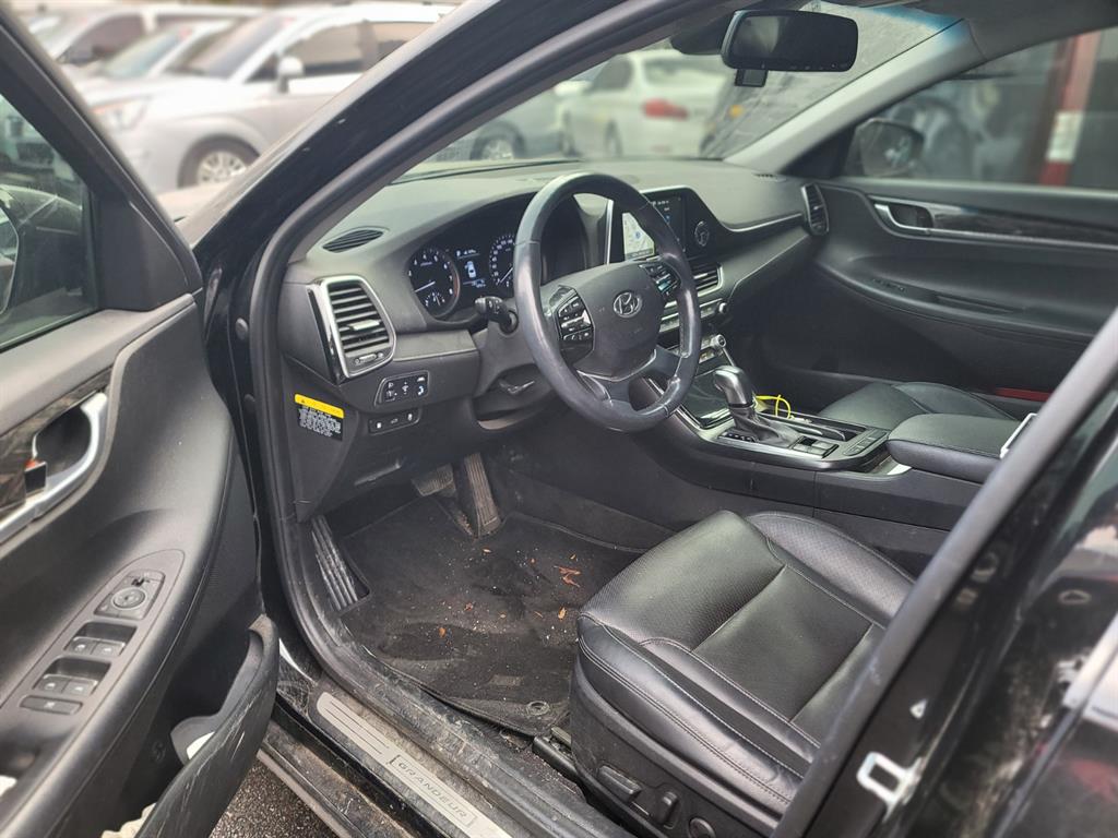 HYUNDAI Grandeur - Vista 6