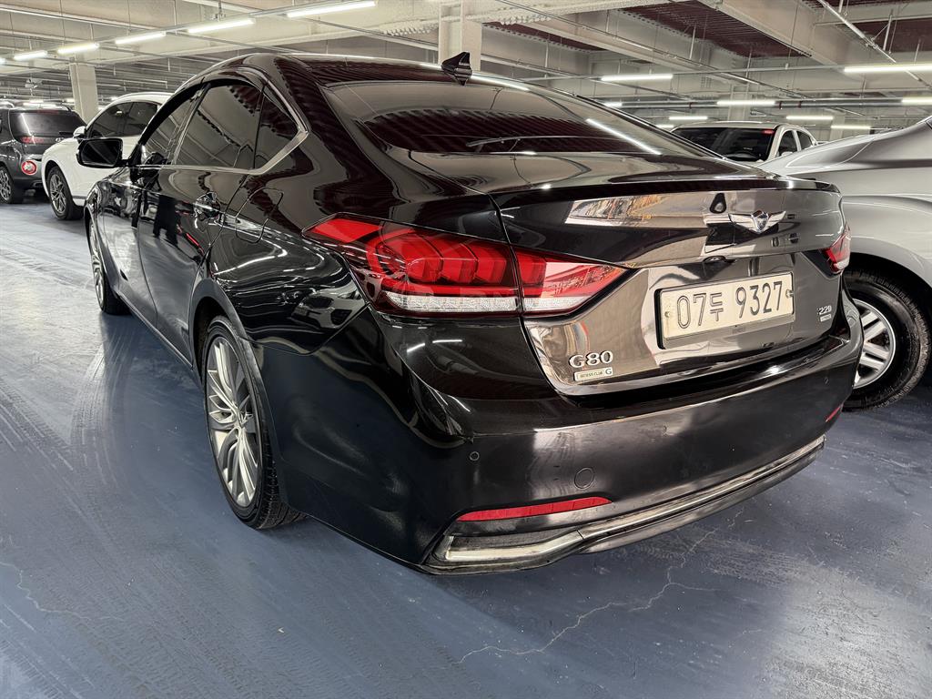 Genesis G80 - Vista 4