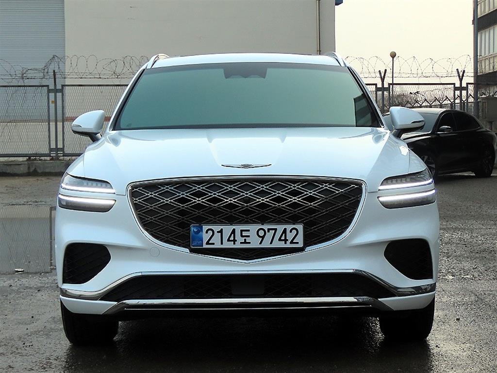 Genesis GV70 2025 Blanco - Importación desde Corea - HF Imports Iquique - Foto 1