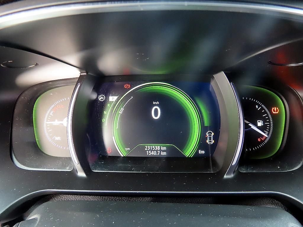 SAMSUNG SM6 - Vista 9