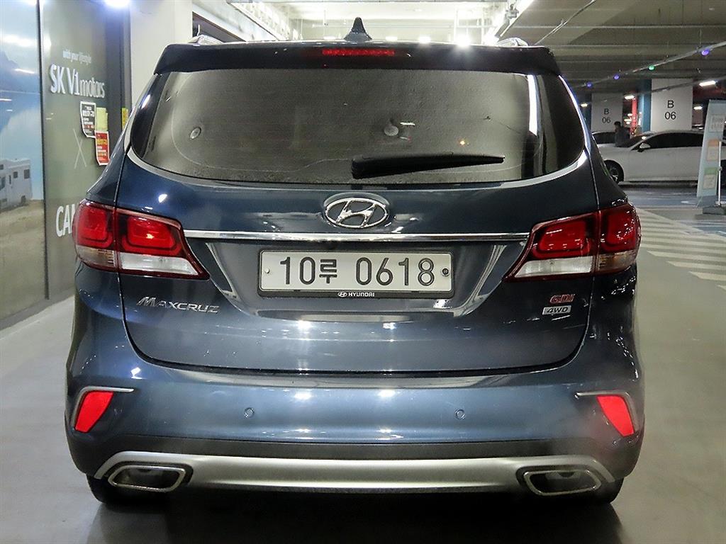 HYUNDAI Maxcruz - Vista 5