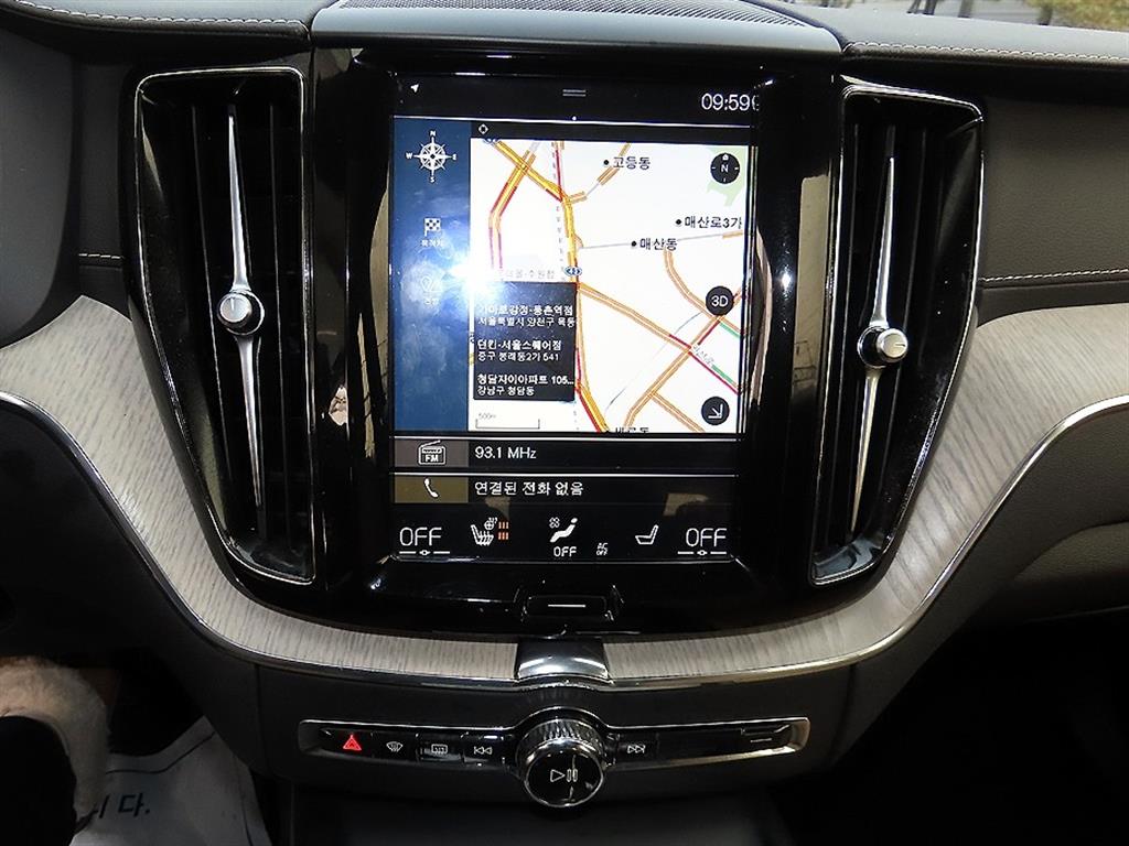 Volvo XC60 2020 Negro - Importación desde Corea - HF Imports Iquique - Foto 13