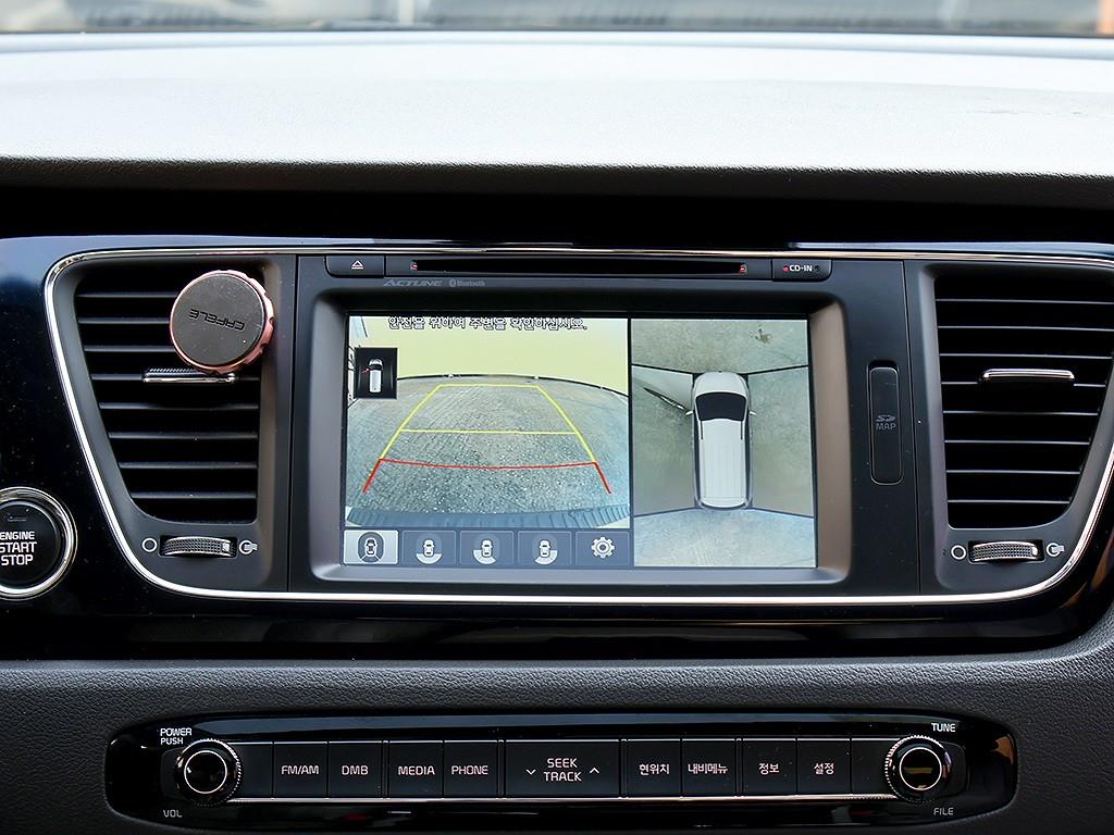 KIA Carnival 2016 Plateado - Importación desde Corea - HF Imports Iquique - Foto 10