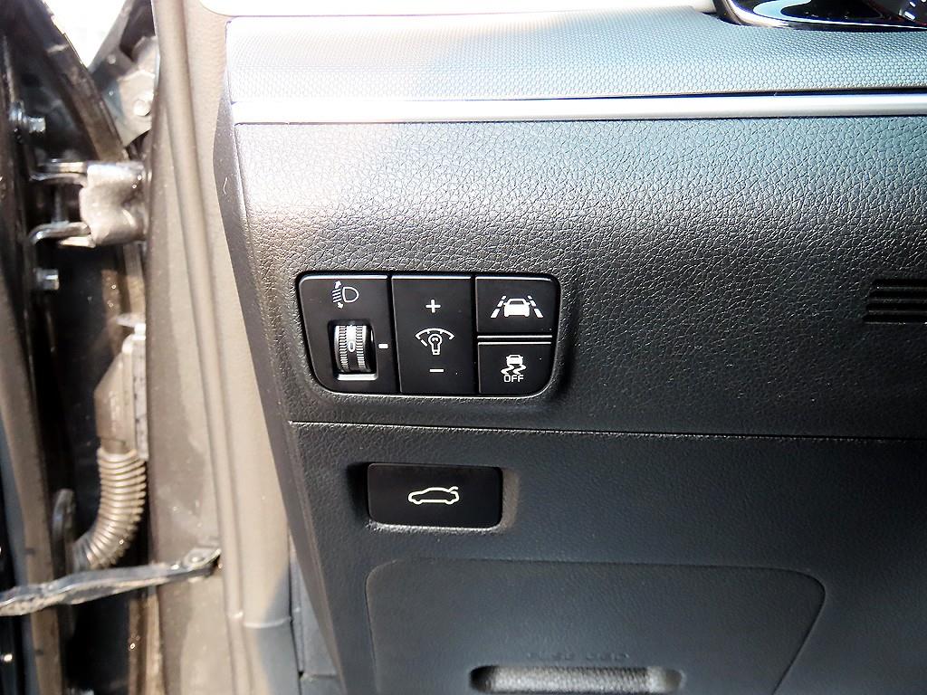 KIA K5 2021 Negro - Importación desde Corea - HF Imports Iquique - Foto 13