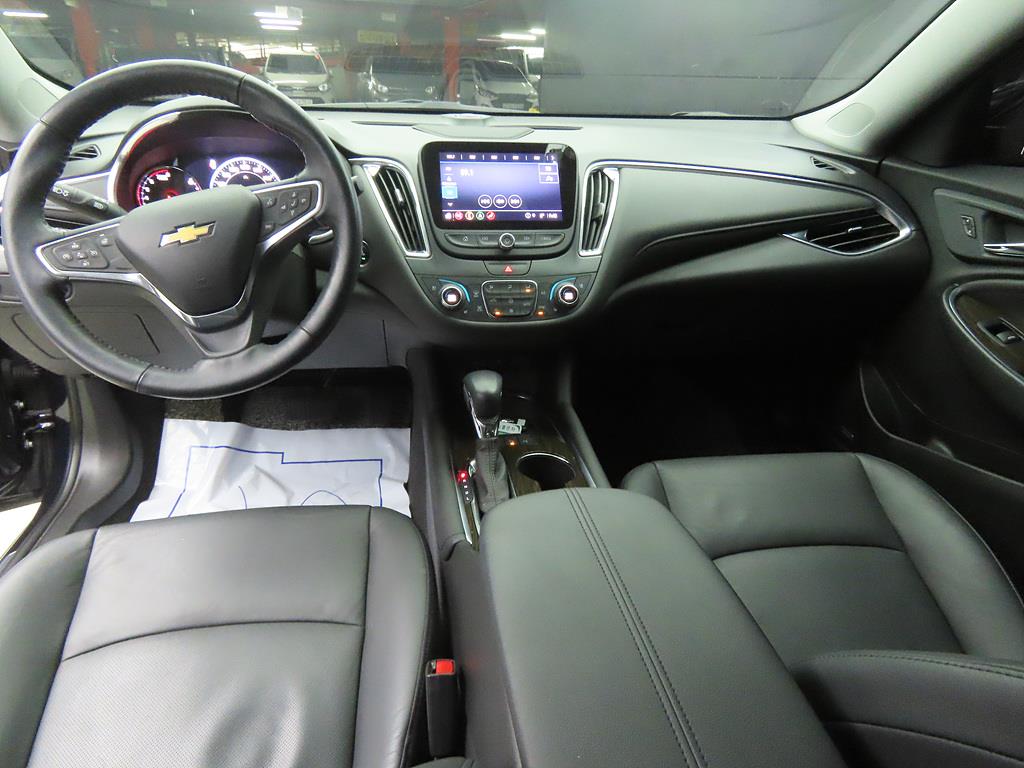 Chevrolet Malibu - Vista 7