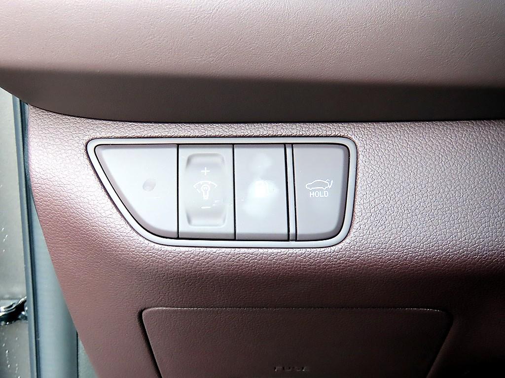 Genesis G70 - Vista 11