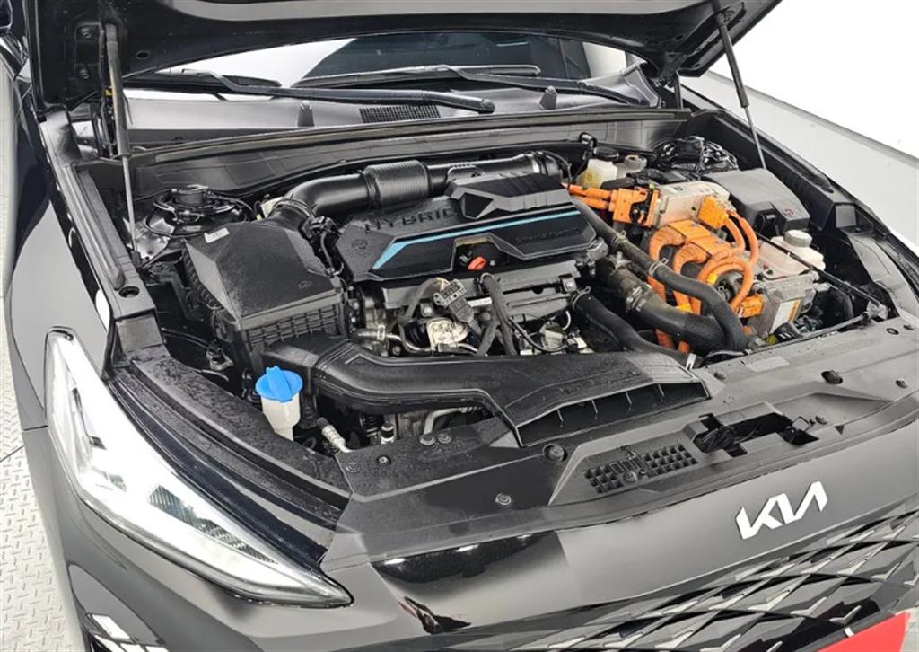 KIA K8 - Vista 8