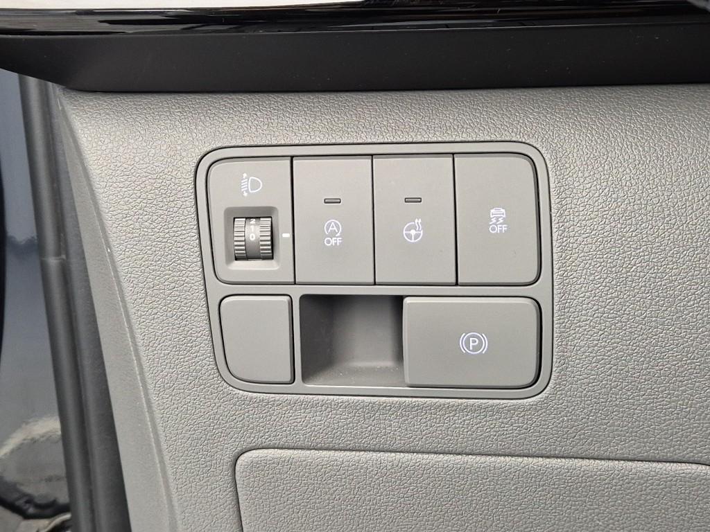 HYUNDAI Staria - Vista 11