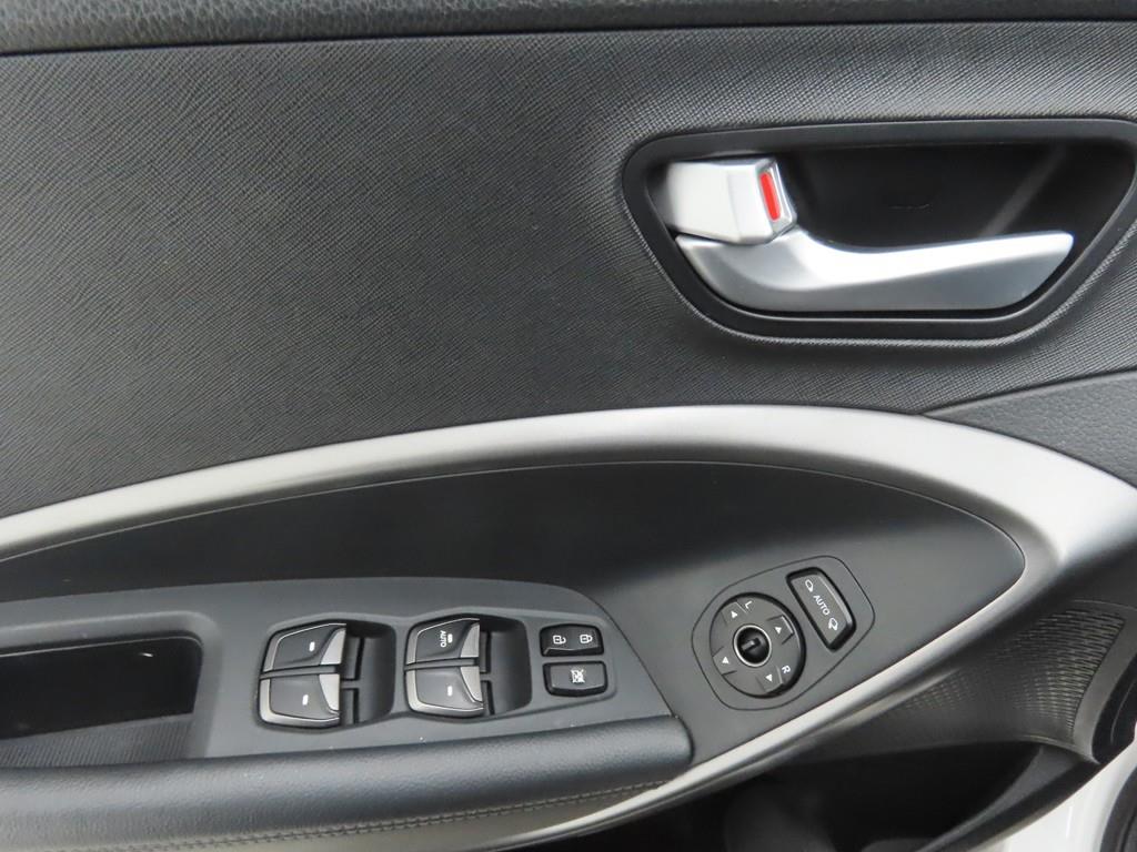 HYUNDAI Santa Fe - Vista 9