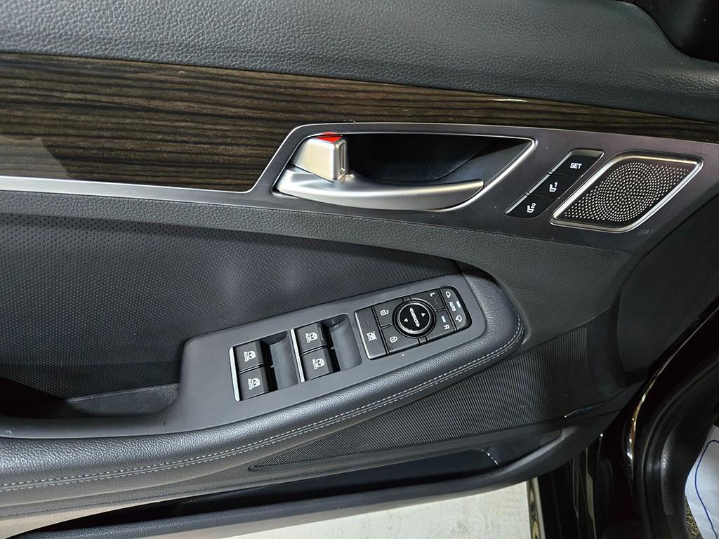 Genesis G80 2018 Negro - Importación desde Corea - HF Imports Iquique - Foto 13