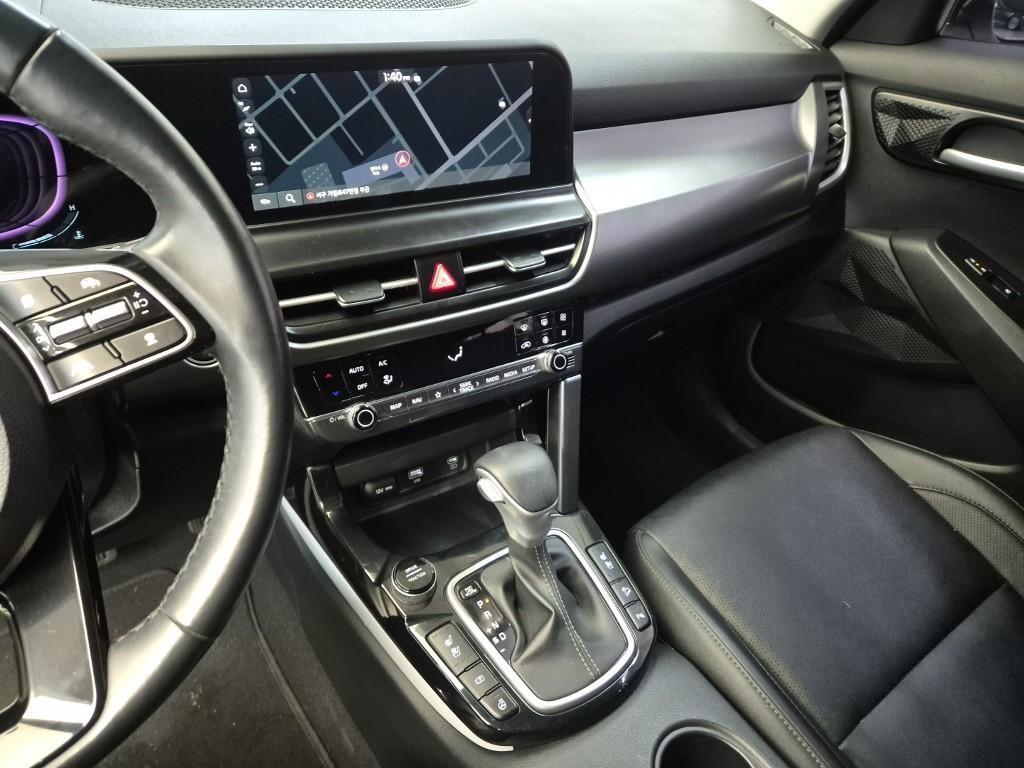 KIA Seltos - Vista 10