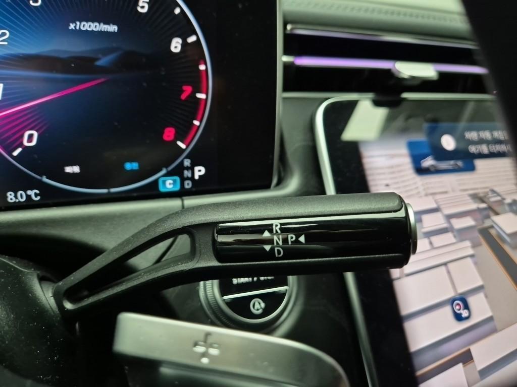 Mercedes Benz E class - Vista 7