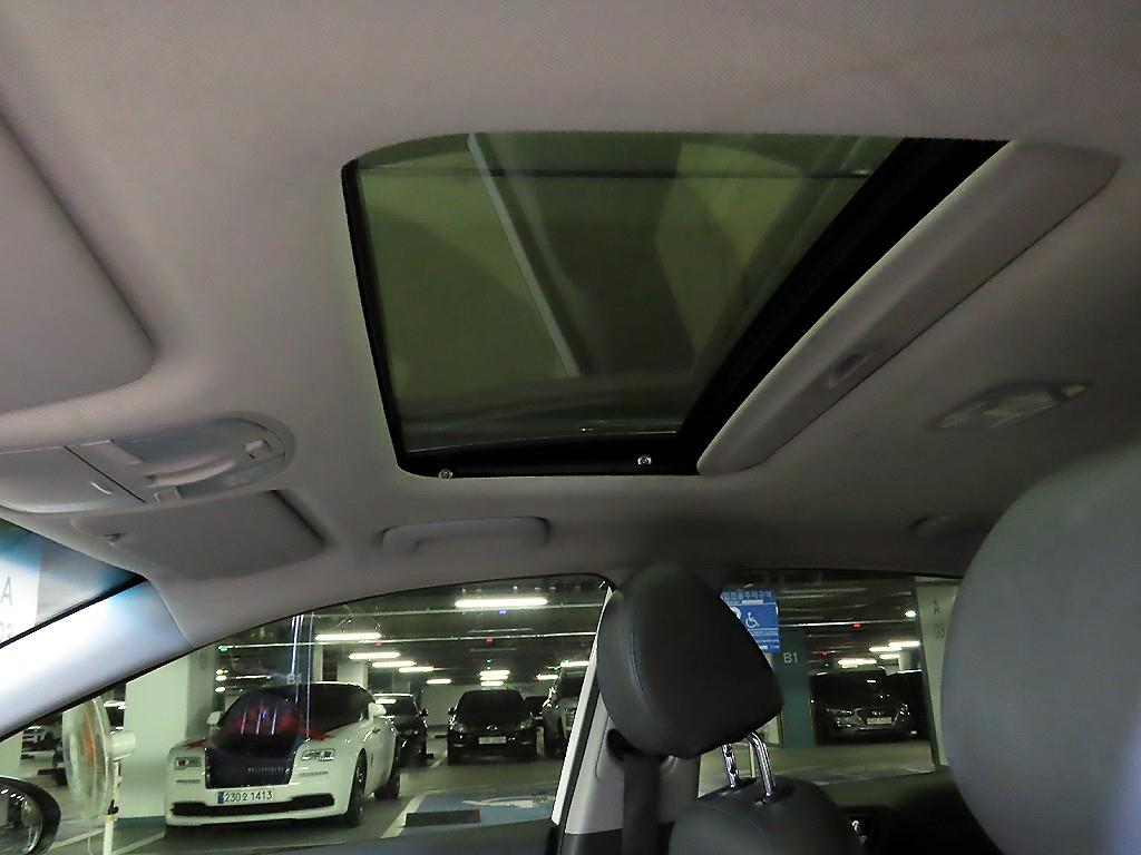 HYUNDAI Ioniq 2016 Blanco - Importación desde Corea - HF Imports Iquique - Foto 16