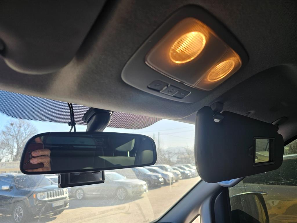 HYUNDAI Starex - Vista 11