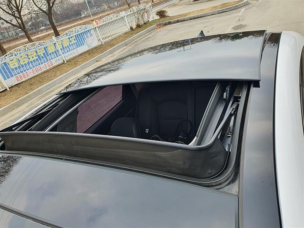 HYUNDAI Grandeur - Vista 8