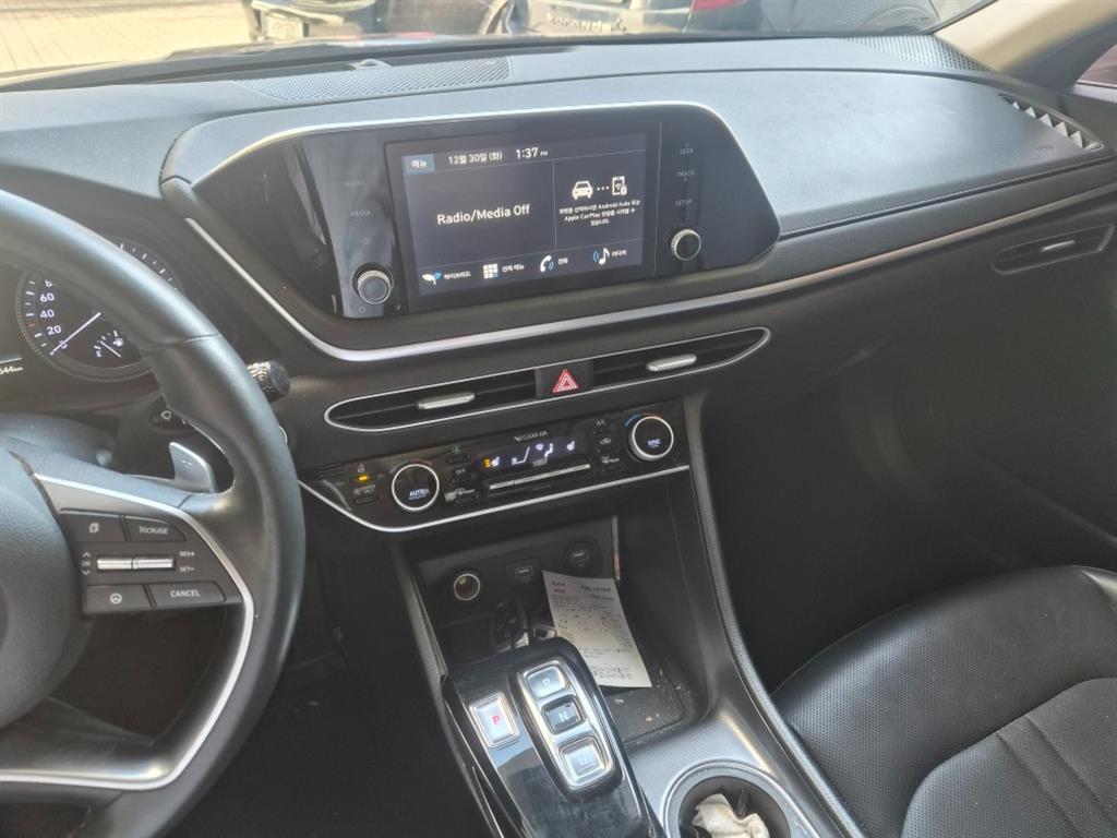 HYUNDAI Sonata - Vista 7