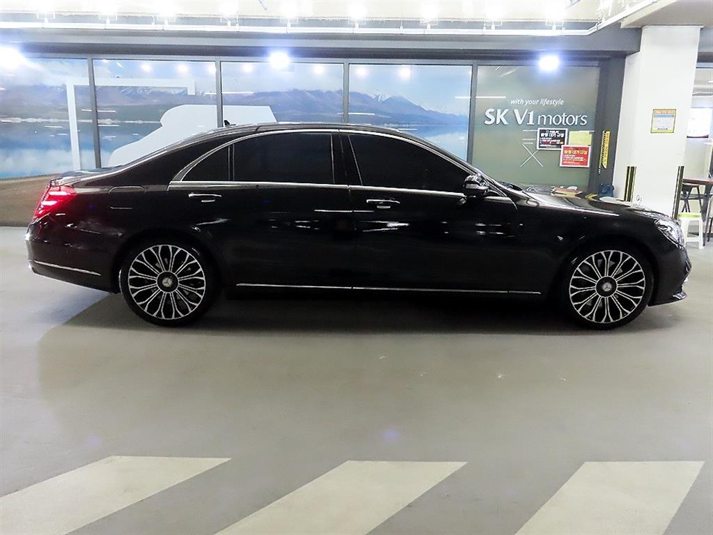 Mercedes Benz S Class - Vista 3