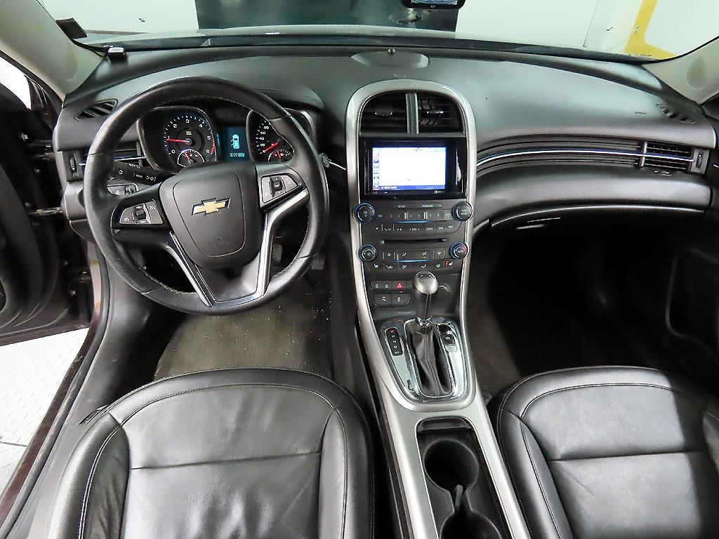 Chevrolet Malibu - Vista 7