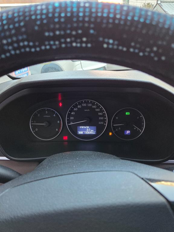 HYUNDAI Starex - Vista 7