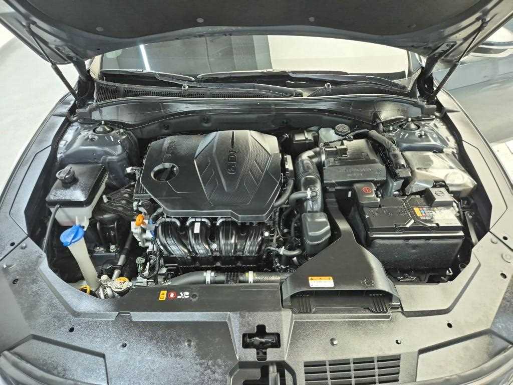 HYUNDAI Grandeur - Vista 5