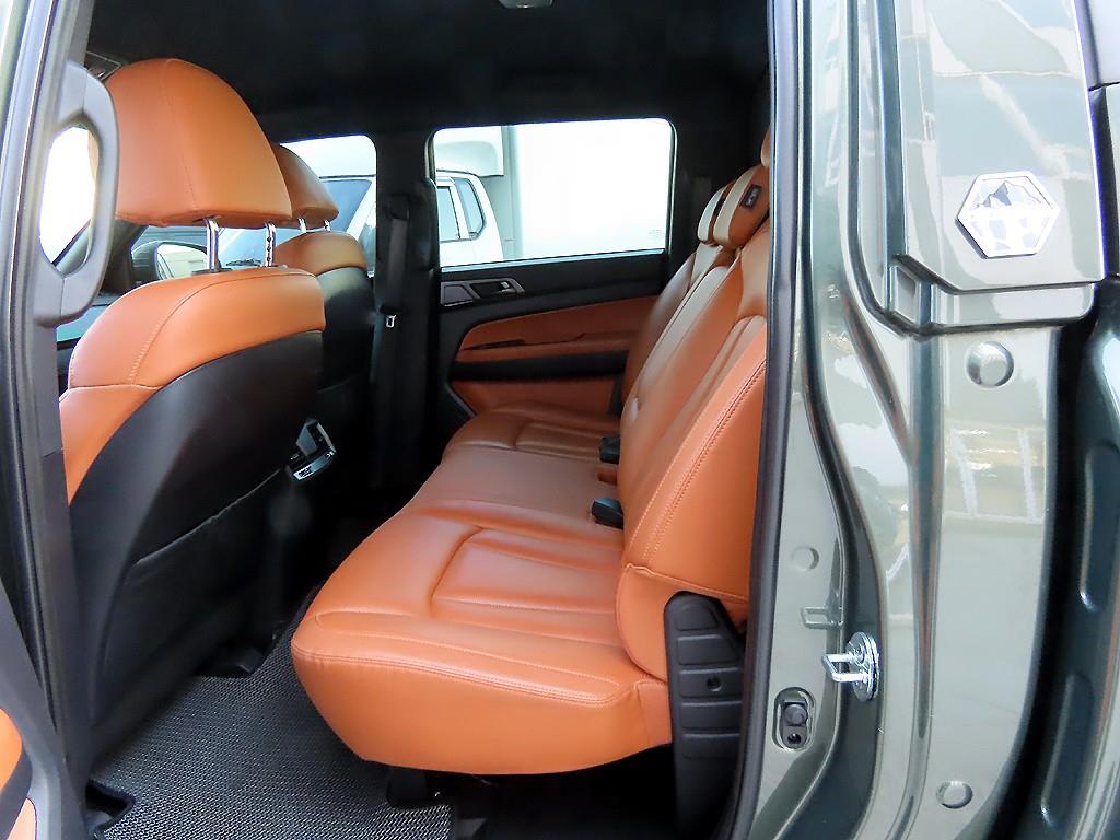 Ssangyong Rexton - Vista 6