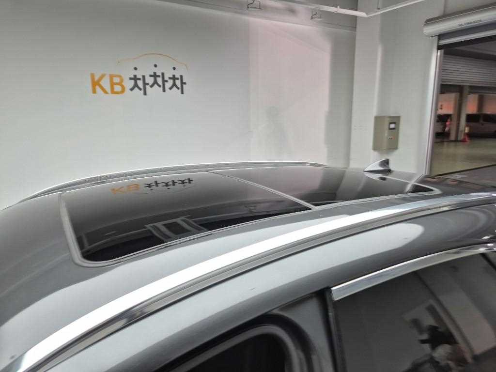 Genesis GV70 2022 Gris - Importación desde Corea - HF Imports Iquique - Foto 13