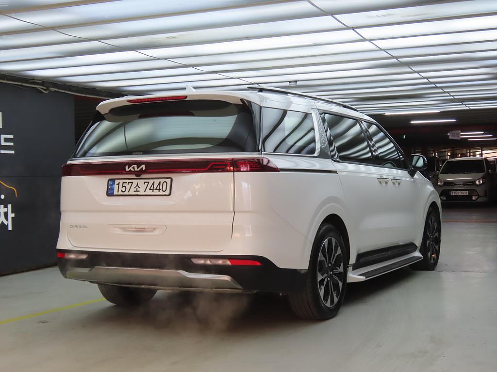 KIA Carnival - Vista 4